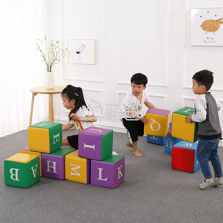 モエトリー キッズ DIY スポンジABC文字キューブブロッ - Kids Education Name のレビューと価格