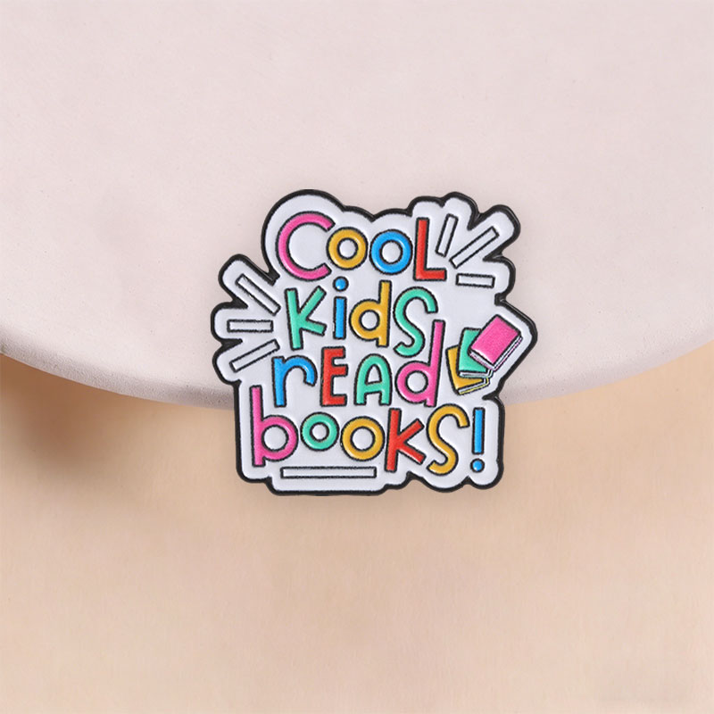 クールキッズ読書本エナメルピンカラフルな漫画本インスピレーシ - Inspirational Kids Education Quotes のレビューと価格