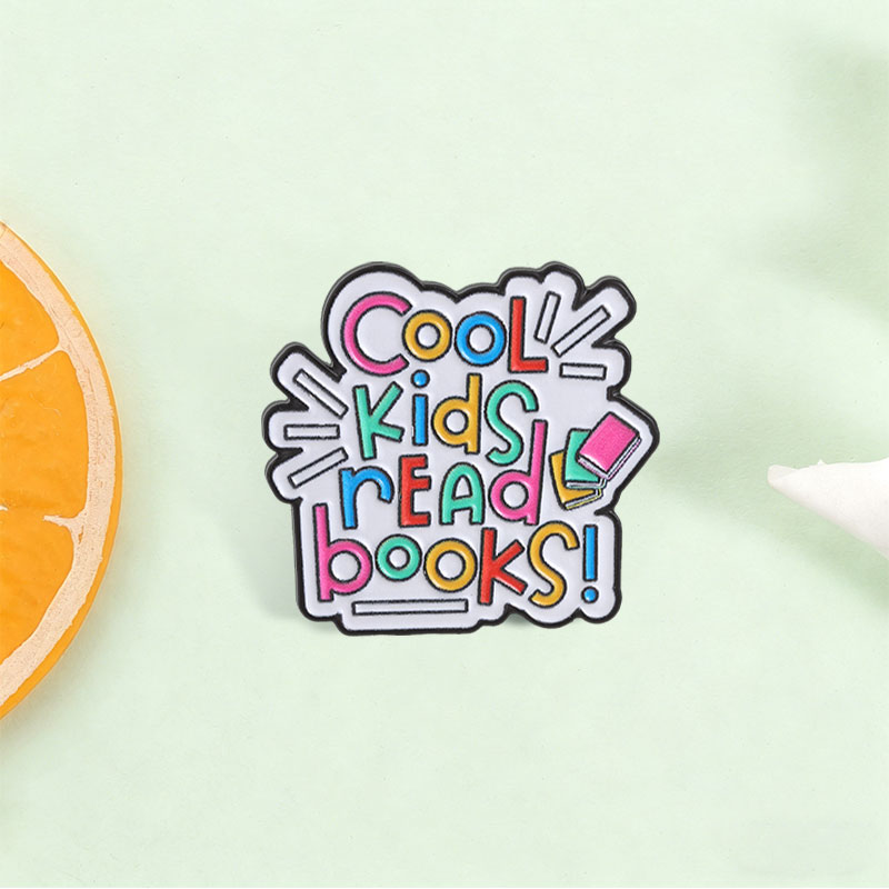クールキッズ読書本エナメルピンカラフルな漫画本インスピレーシ - Inspirational Kids Education Quotes のレビューと価格