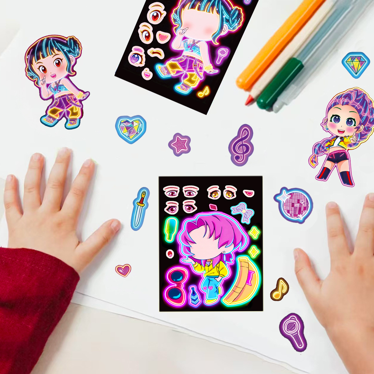 8 個面白い女の子ステッカーおもちゃメイクアフェイスパズル  - Kids Education Music のレビューと価格